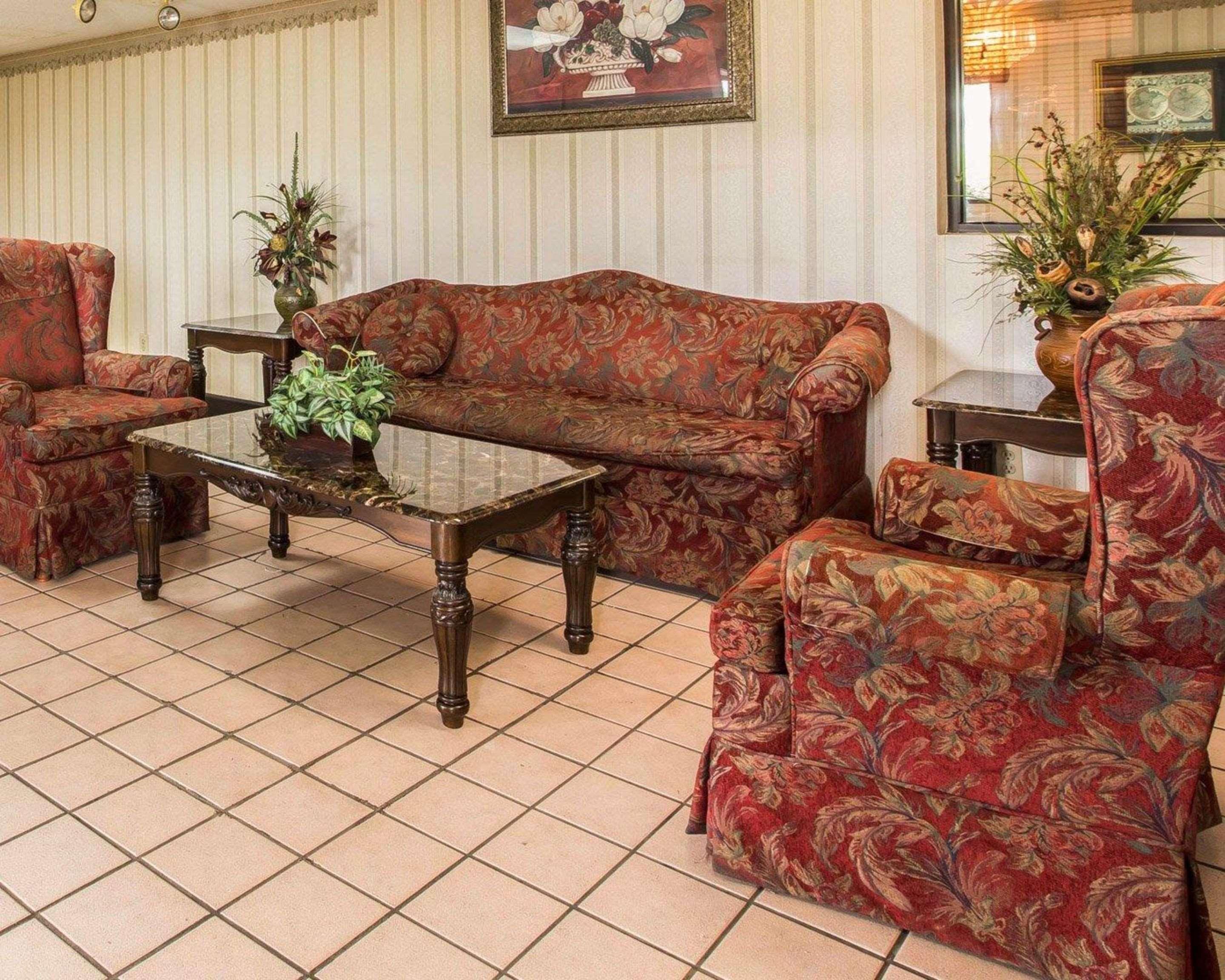 Rodeway Inn Phenix City Bagian luar foto