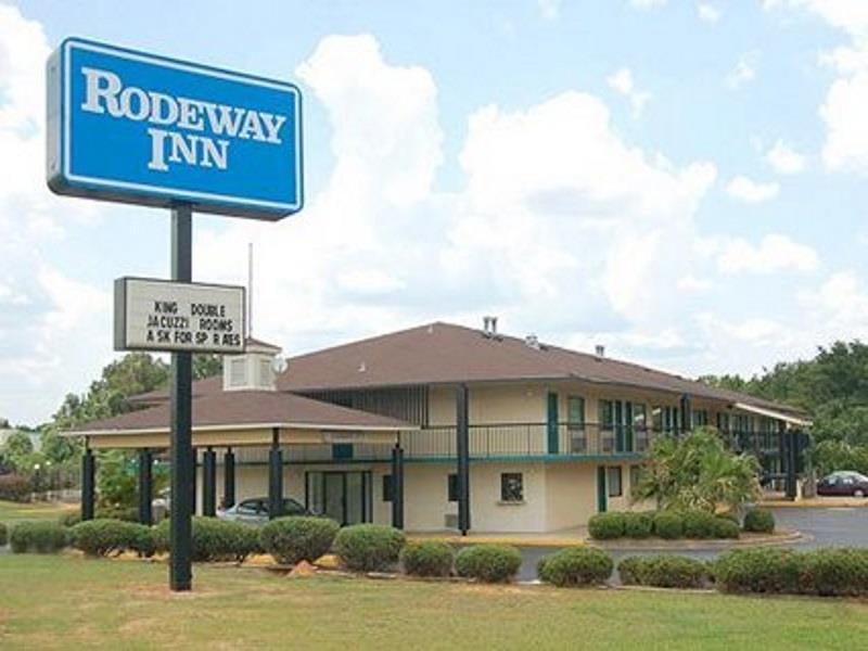 Rodeway Inn Phenix City Bagian luar foto